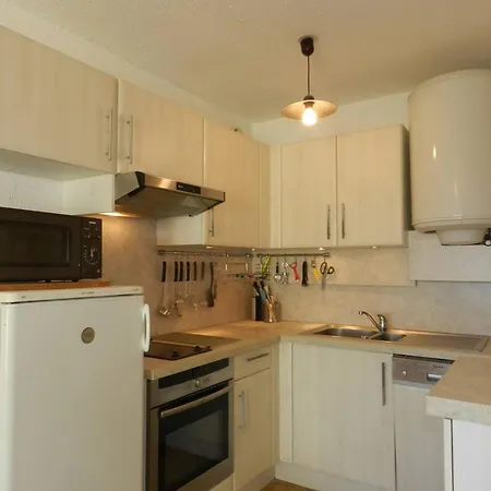 2 Pieces, 4 Couchages, Parking, Wifi - Апартаменты Ле-Лаванду